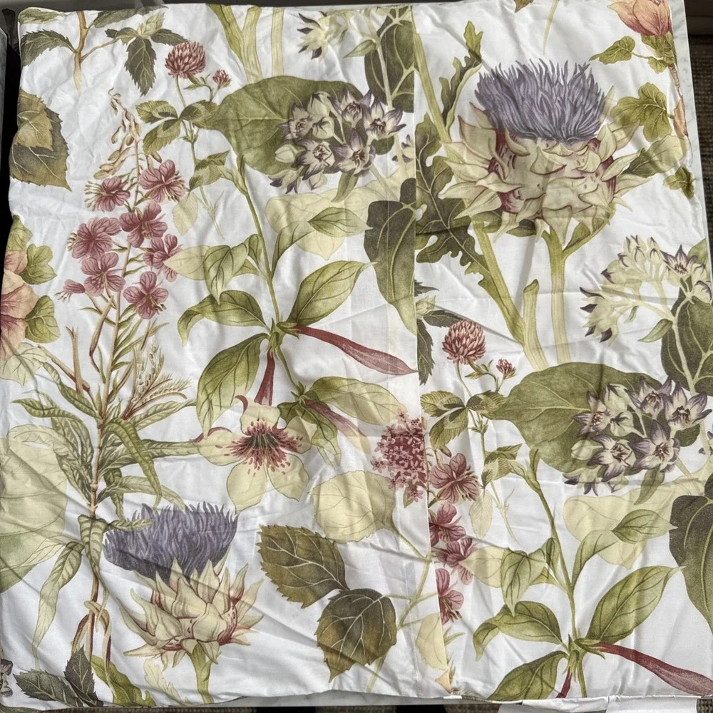 Pottery Barn Thistle Floral percale Euro Sham 26x26 Quilted NWOT PB599